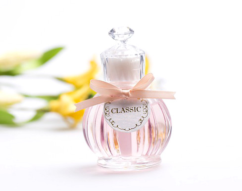 Perfume - The invisible fashion accessory